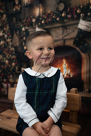 ChristmasMini2026-Archie&Carter-086