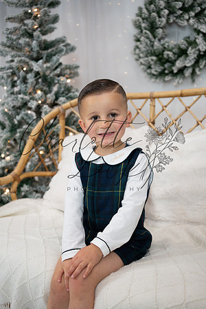 ChristmasMini2026-Archie&Carter-043