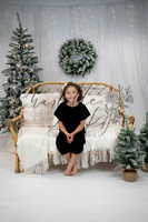 ChristmasMini2026-Theo&Esme-10
