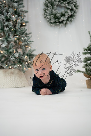 ChristmasMini2026-Archie&Carter-065