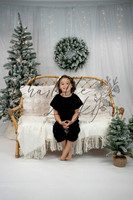 ChristmasMini2026-Theo&Esme-12
