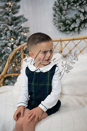 ChristmasMini2026-Archie&Carter-041