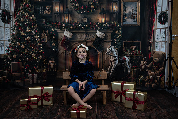 ChristmasMini2026-Theo&Esme-60