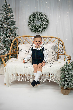 ChristmasMini2026-Archie&Carter-039