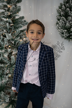 ChristmasMini2026-Theo&Esme-42