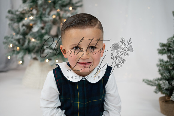 ChristmasMini2026-Archie&Carter-075