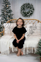 ChristmasMini2026-Theo&Esme-13