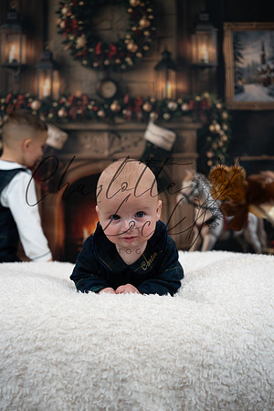 ChristmasMini2026-Archie&Carter-113