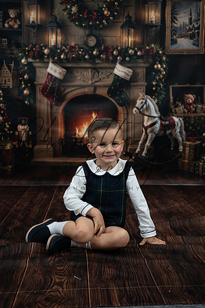 ChristmasMini2026-Archie&Carter-091