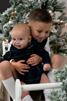 ChristmasMini2026-Archie&Carter-020