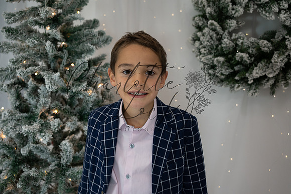 ChristmasMini2026-Theo&Esme-43