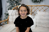 ChristmasMini2026-Theo&Esme-15
