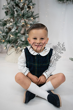 ChristmasMini2026-Archie&Carter-073
