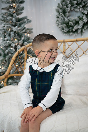 ChristmasMini2026-Archie&Carter-042