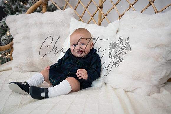 ChristmasMini2026-Archie&Carter-057
