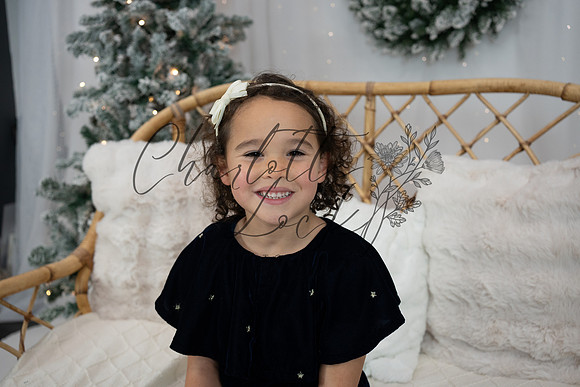ChristmasMini2026-Theo&Esme-16