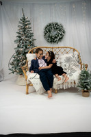 ChristmasMini2026-Theo&Esme-06