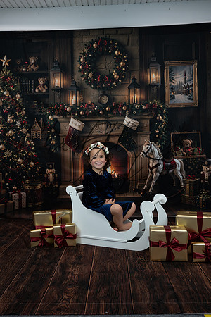 ChristmasMini2026-Theo&Esme-65